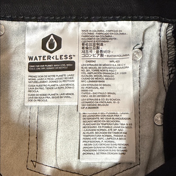 Levi's Men's Dark Jeans - Picture 3 of 5